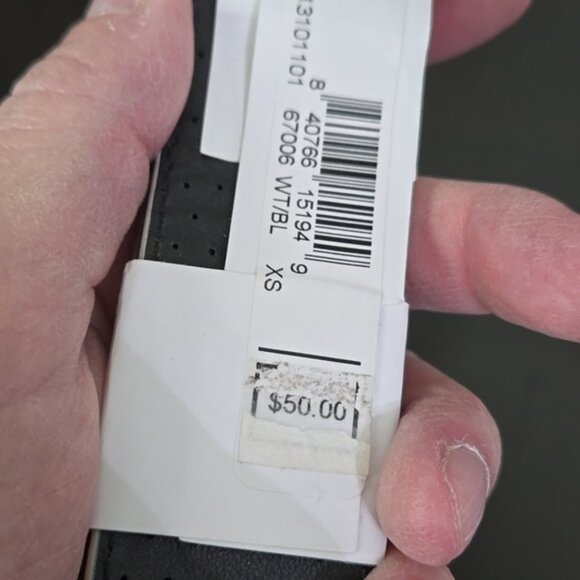 Nike Reversible White and Black BeltTag Size XS 33\